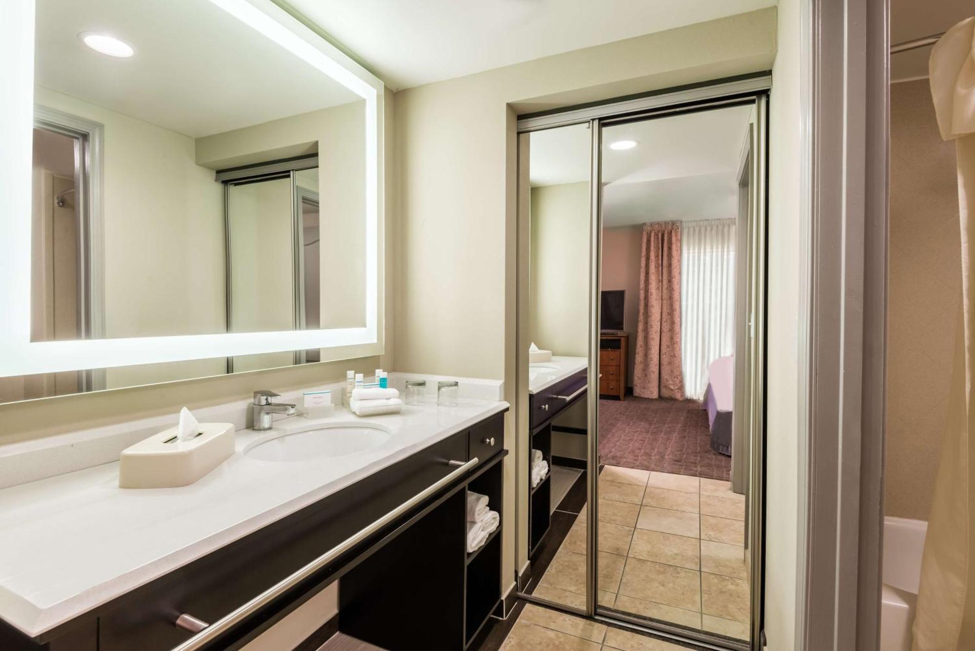 Larkspur Landing Extended Stay Suites St Louis Riverport Maryland Heights Exterior foto