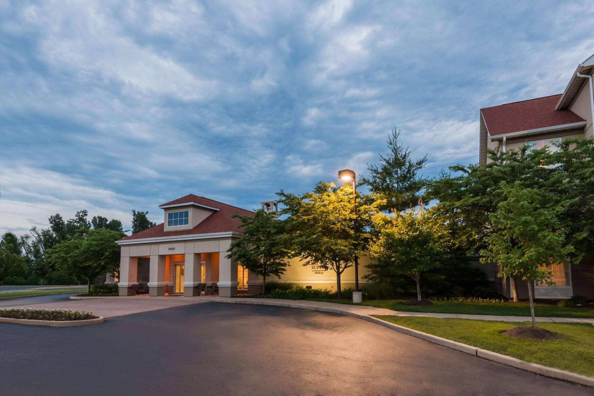 Larkspur Landing Extended Stay Suites St Louis Riverport Maryland Heights Exterior foto