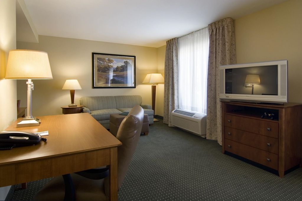 Larkspur Landing Extended Stay Suites St Louis Riverport Maryland Heights Zimmer foto